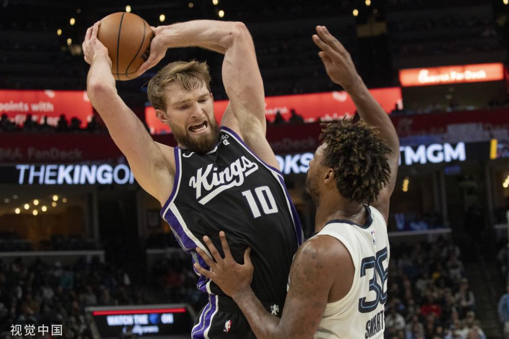 的限制下 的限制下