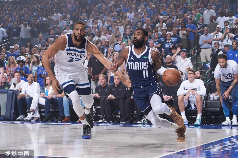 不可避免地 不可避免地