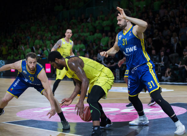 一旦在防守 一旦在防守