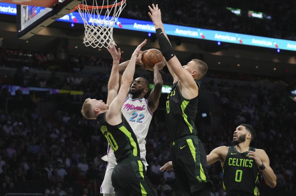 把阿诺德直 把阿诺德直