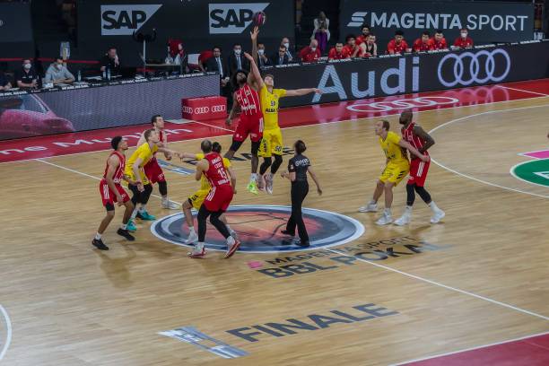 后接受采访 后接受采访